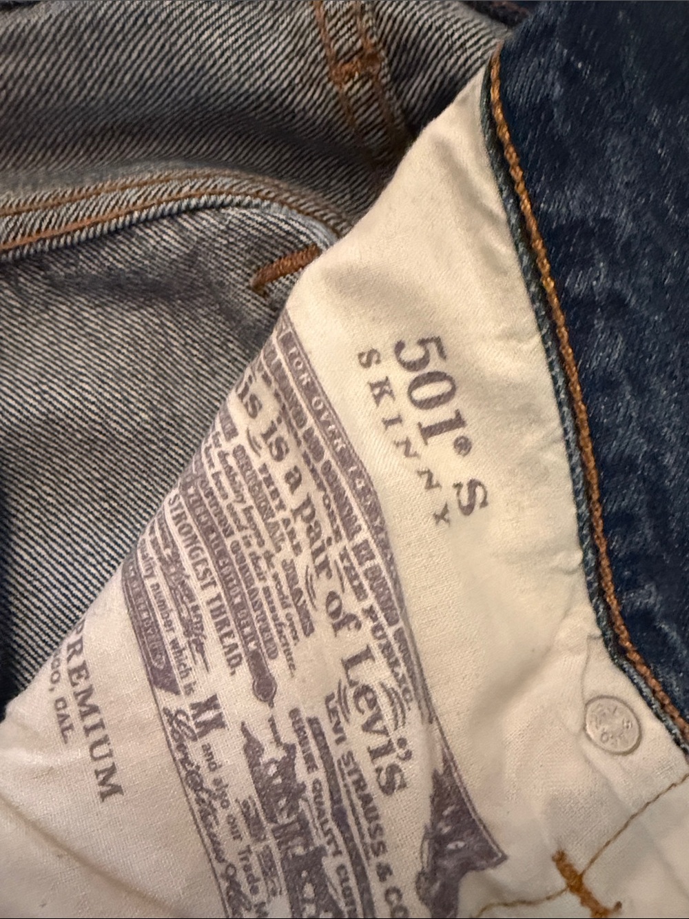 1288 Levi's 501® Skinny Men's Jeans in indigo blue